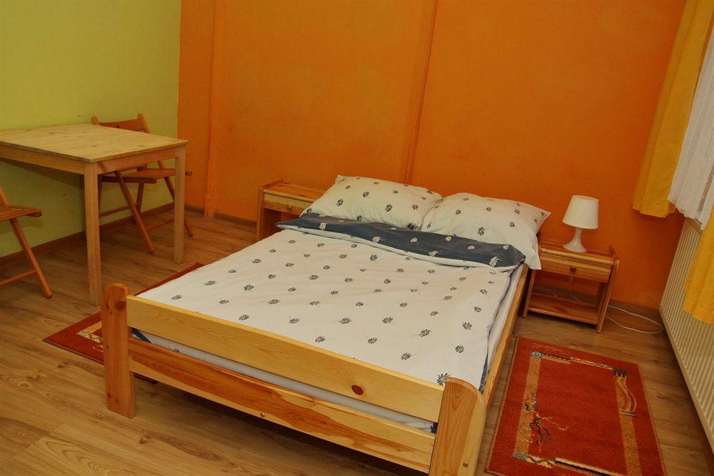 Appartement Old Town Luxe Retreat - King Bed - Steps To Main Square